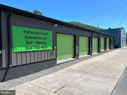 180 N Main St, KEYSER, WV, 26726-3217 | Card Image