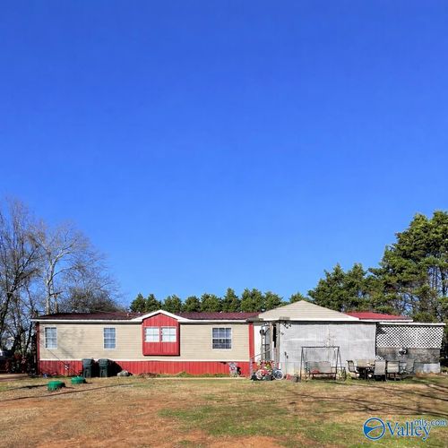 747 Walker Lane, New Market, AL, 35761 | Card Image