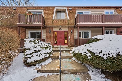 apt-3s-25 School St, Westerly, RI, 02891-2244 | Card Image