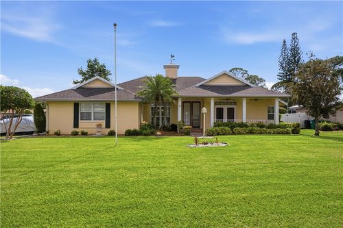 692 Sw Ewing Ave, Port St. Lucie, FL, 34983-2440 | Card Image