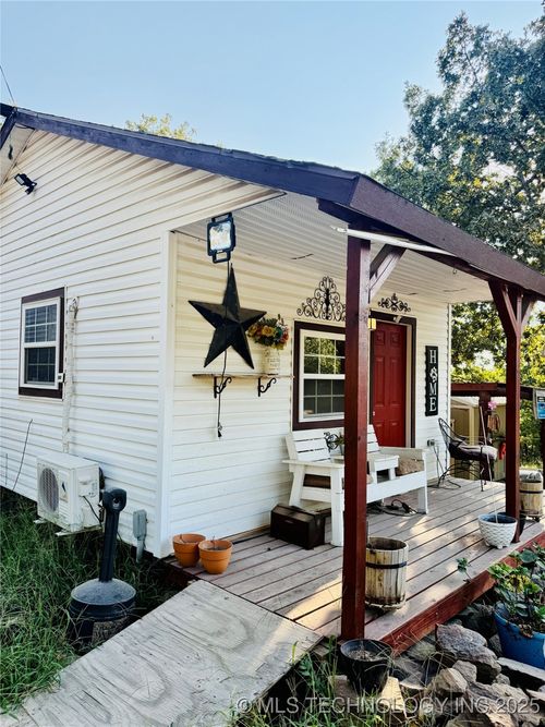 15 E Ocelot Rd, Stigler, OK, 74462-5043 | Card Image