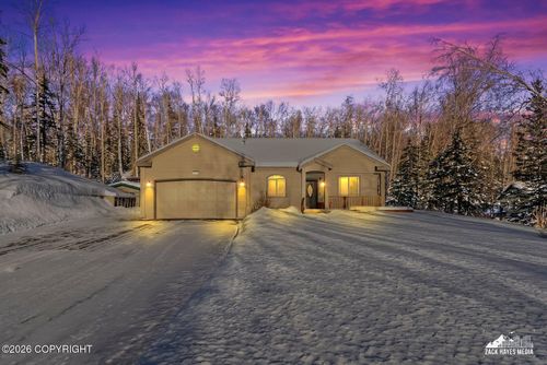 2699 N Bonnie Belle Cir, Wasilla, AK, 99654-2110 | Card Image