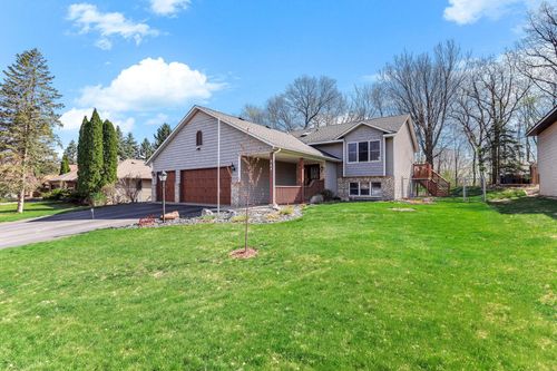 984 Ferndale St S, Maplewood, MN, 55119-5950 | Card Image