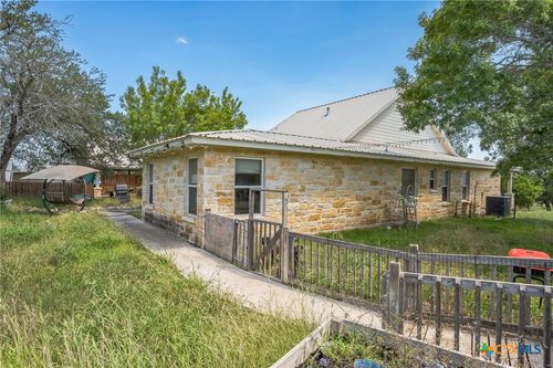 2535 County Road 3220, Kempner, TX, 76539-3497 | Card Image