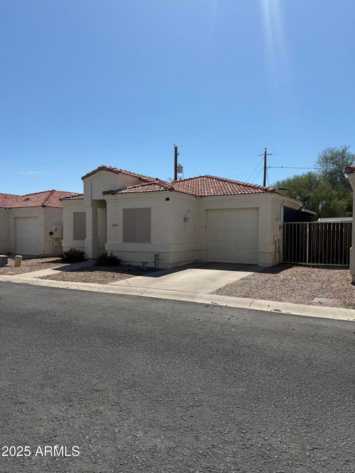 116 N Warren St, Mesa, AZ, 85207-8054 | Card Image