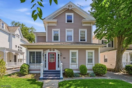 82 Maple Ave, Morristown, NJ, 07960-9443 | Card Image