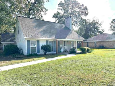 7554 Pippin Ln, House other with 3 bedrooms, 2 bathrooms and null parking in Greenwell Springs LA | Image 2