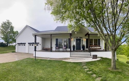 540 Fairview Rd, Williamstown, KY, 41097-9645 | Card Image