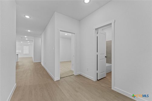 3824 Northaven Trl, New Braunfels, TX, 78132-0132 | Card Image