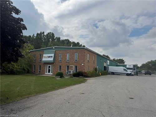 9 Woodbury Lane, Brant, ON, N0J1V0 | Card Image