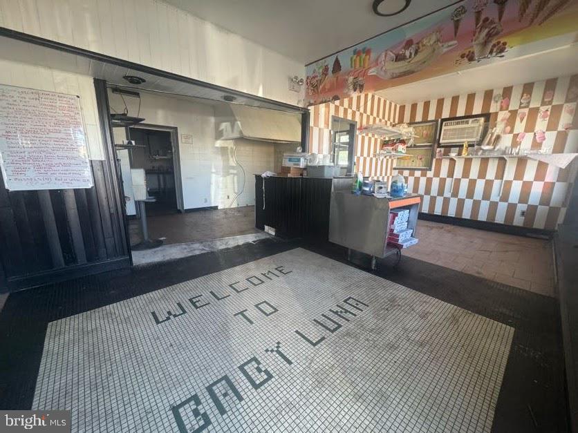 Commercial Lease in WESTVILLE 2