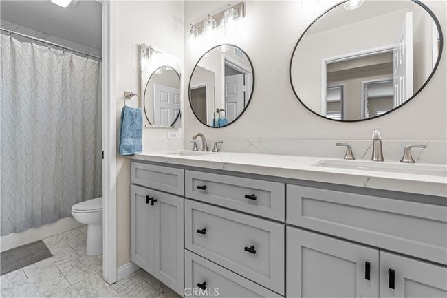 Bathroom #2 | Image 32