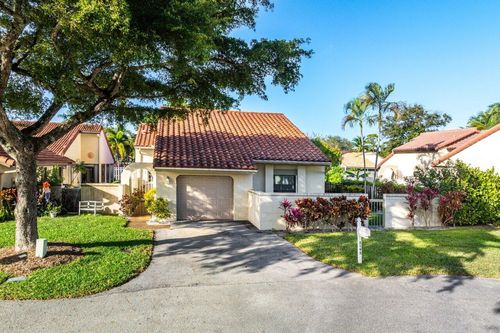 2195 Nw 14th St, Delray Beach, FL, 33445-2608 | Card Image