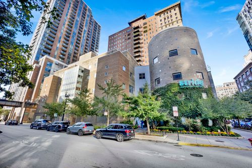 1416-40 E 9th St, Chicago, IL, 60605-2149 | Card Image