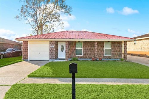 3120 Nature Dr, Marrero, LA, 70072-5922 | Card Image
