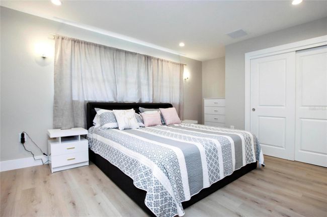 1057 Blue Heron Dr, House other with 2 bedrooms, 3 bathrooms and null parking in Sanibel FL | Image 41