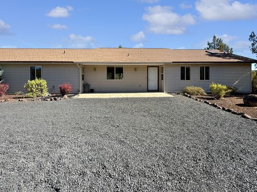 6833 Se Raven Hill Ct, Prineville, OR, 97754-8966 | Card Image
