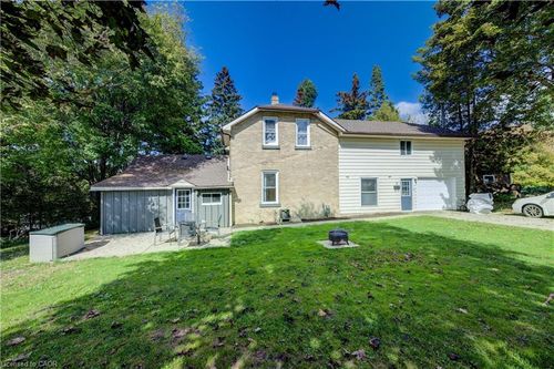 3 Page St, Mount Forest, ON, N0G2L3 | Card Image