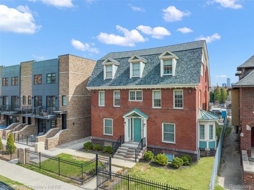 3-248 Mack Ave, Detroit, MI, 48201-2463 | Card Image