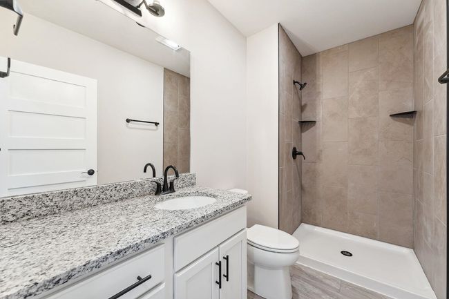2463 Russell Ct, Home with 3 bedrooms, 3 bathrooms and null parking in REEDSBURG WI | Image 29