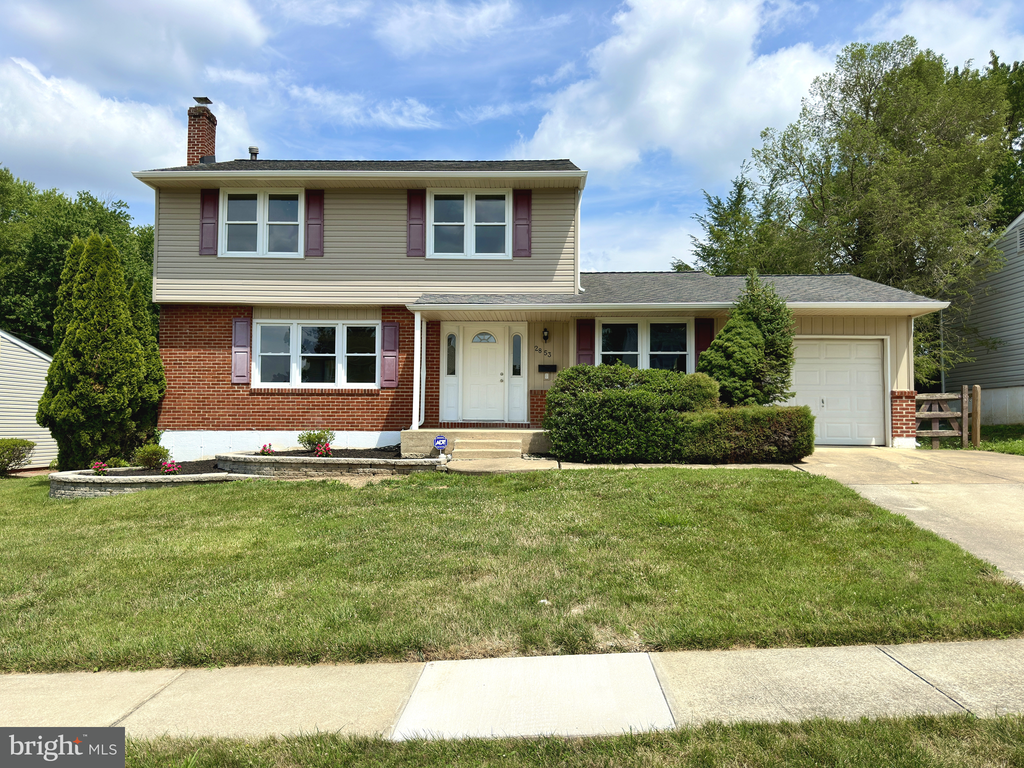 Oakland Dr, Wilmington, DE 19808