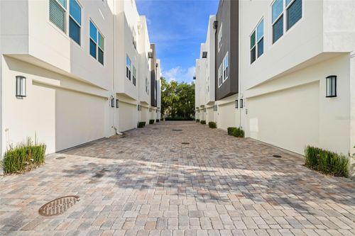 123 5th Ave N, ST PETERSBURG, FL, 33701-3013 | Card Image