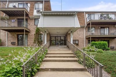 A210 - 756 Quaker Lane, Condo with 2 bedrooms, 1 bathrooms and 1 parking in Warwick RI | Image 1