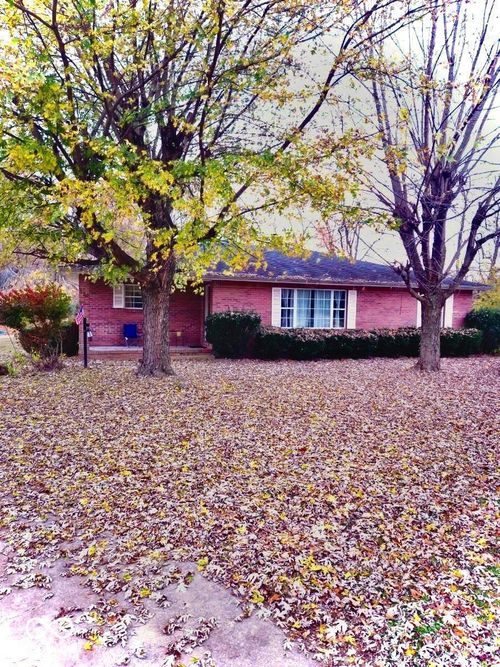 290 S State Road 135, Brownstown, IN, 47220-8541 | Card Image