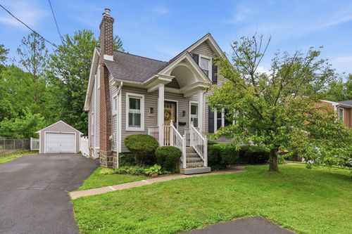 915 E Walnut Street, NORTH WALES, PA, 19454 | Card Image