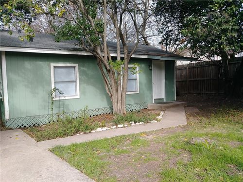 3706 S 2nd St, Austin, TX, 78704-7050 | Card Image