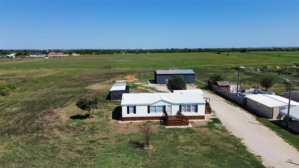 Schluter Rd, Ponder, TX 76259