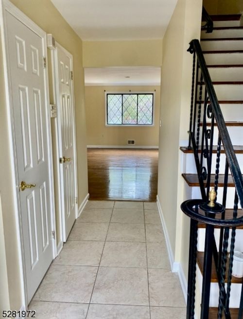 182 Wildflower Ln, Hillsborough, NJ, 08844-4868 | Card Image