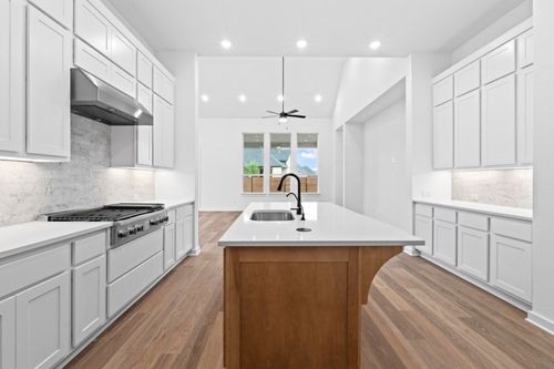 2113 Tobiano Trce, Georgetown, TX, 78633-2542 | Card Image