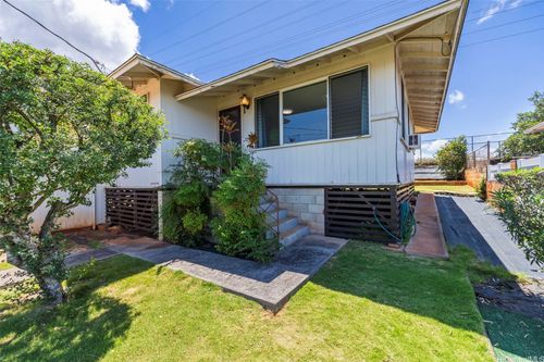 377 Hoomalu St, Pearl City, HI, 96782-2920 | Card Image