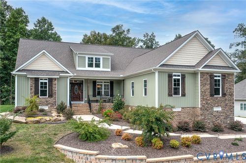 8143 Lake Margaret Ter, Chesterfield, VA, 23838-5559 | Card Image