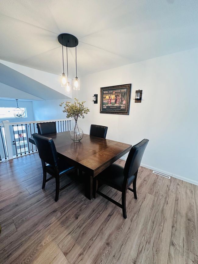 Dining Area | Image 8