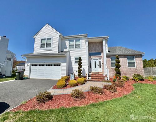 8 Woodmere Ct, Old Bridge, NJ, 08857-3531 | Card Image