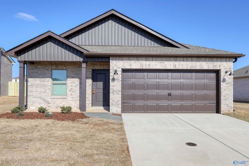 143 Havner Dr, Hazel Green, AL, 35750-5612 | Card Image