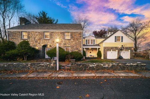 7 Glenwood Dr, Ellenville, NY, 12428-1411 | Card Image