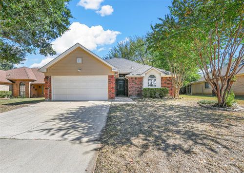 5923 Wind Drift Trail, Arlington, TX, 76017 | Card Image