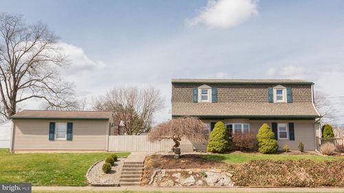 45 Plum St, LITITZ, PA, 17543-2125 | Card Image