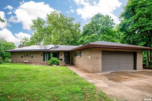 25 Oriole Ln, Pekin, IL, 61554-5233 | Card Image