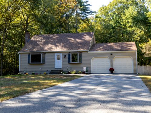 48 Quailcrest Rd, East Lyme, CT, 06333-1328 | Card Image