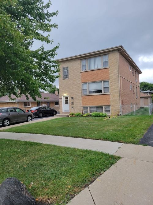 3-108 N Church St, Addison, IL, 60101-3893 | Card Image