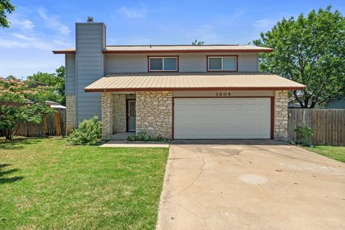 1604 Roundup Trl, Round Rock, TX, 78681-6626 | Card Image