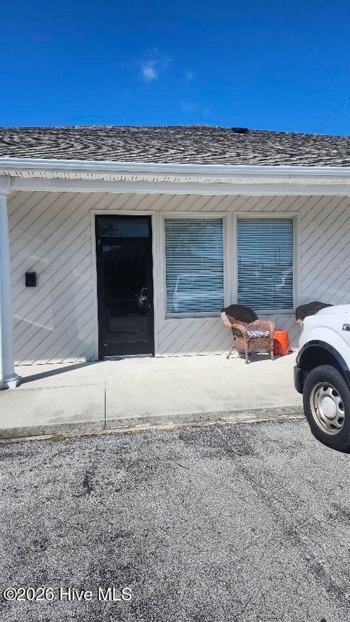 11-8754 Reed Dr, Emerald Isle, NC, 28594-2453 | Card Image