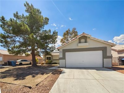 5029 Sock Hop Way, House other with 2 bedrooms, 2 bathrooms and null parking in North Las Vegas NV | Image 2