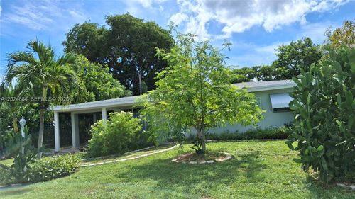 4010-4010 Ne 18th Ave, Pompano Beach, FL, 33064 | Card Image