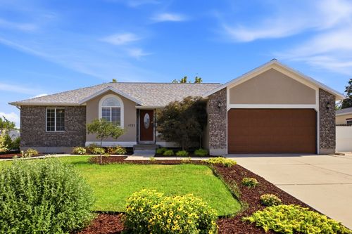 4701 W Dorilee Dr, West Jordan, UT, 84088-2755 | Card Image