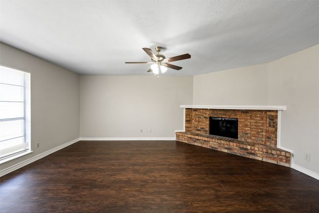 618 Live Oak Dr, House other with 3 bedrooms, 2 bathrooms and null parking in Mansfield TX | Image 9